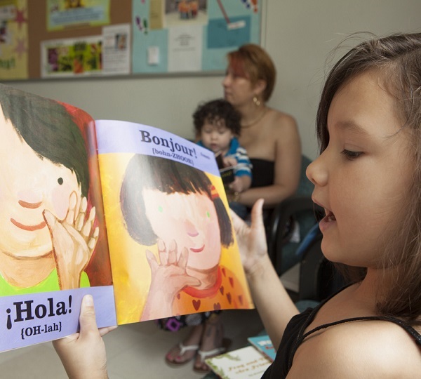 The Benefits of Bilingual Books