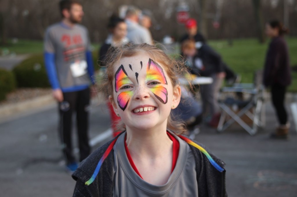 tegan cute with face paint 2MB